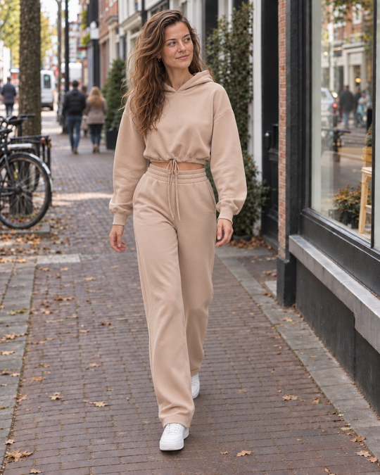 2-delig Trainingspak — Cropped Hoodie en Wijde Joggingbroek