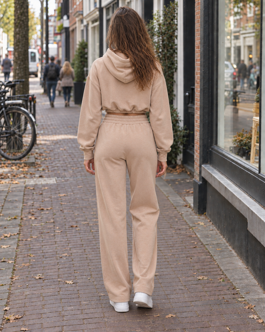 2-delig Trainingspak — Cropped Hoodie en Wijde Joggingbroek